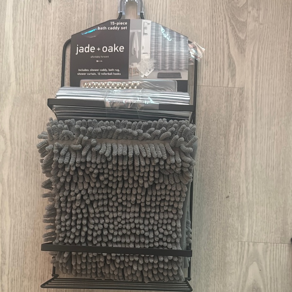 15 Piece Bath Caddy set